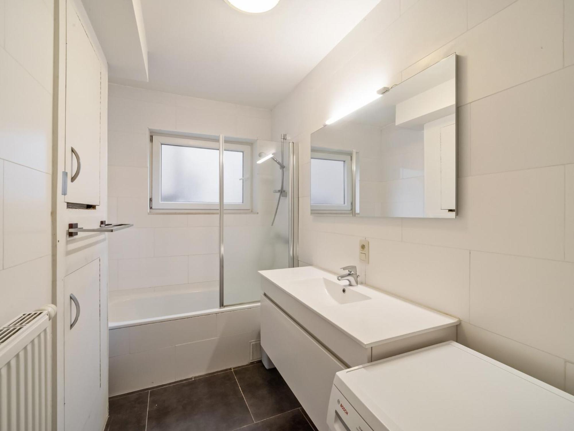 Flat In Blankenberge Near Beach Promenade, Cleaning Included